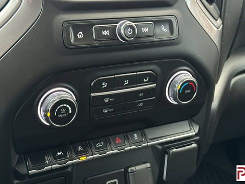 Certified 2022 Chevrolet Silverado 1500 Custom image 21