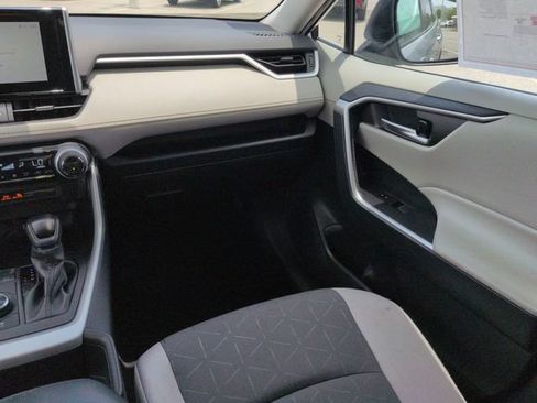 Certified 2024 Toyota RAV4 XLE AWD/4WD image 17