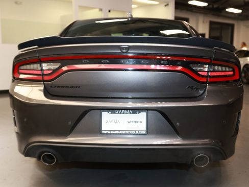 Used 2022 Dodge Charger R/T w/ Plus Group image 6