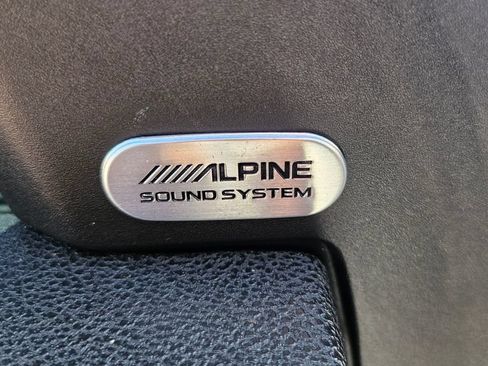 Used 2022 Dodge Charger R/T RWD image 28