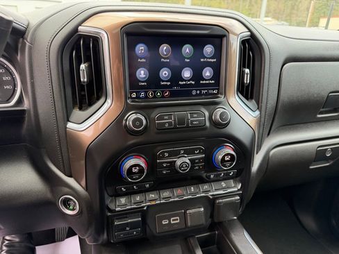 Used 2022 Chevrolet Silverado 3500 High Country w/ Safety Package II AWD/4WD image 19