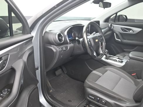 Used 2024 Chevrolet Blazer LT FWD image 10