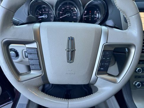 Used 2012 Lincoln MKT AWD image 50
