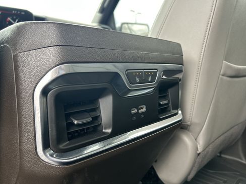 Used 2022 GMC Sierra 1500 SLT w/ SLT Premium Plus Package image 27