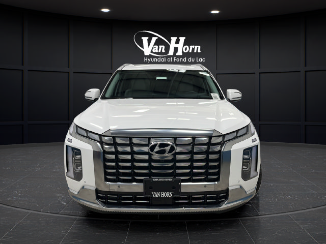 Used 2025 Hyundai Palisade Calligraphy AWD/4WD image 2
