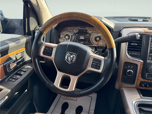 Used 2018 RAM 3500 Laramie Longhorn w/ Max Tow Package image 13