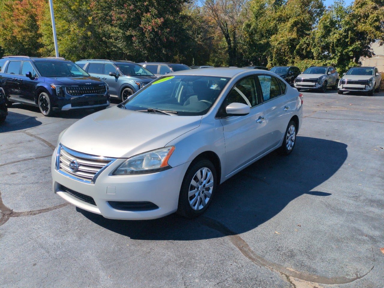 Used 2015 Nissan Sentra SV FWD image 3