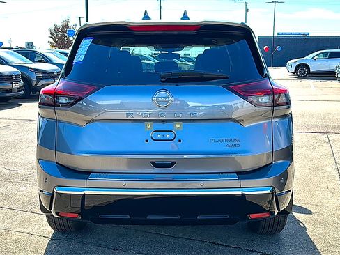 New 2026 Nissan Rogue Platinum w/ Tech Package image 7