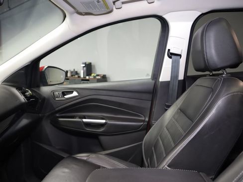 Used 2017 Ford Escape Titanium w/ Equipment Group 301A FWD image 16