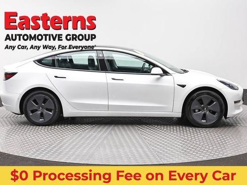 Used 2021 Tesla Model 3 Standard Range Plus RWD image 4