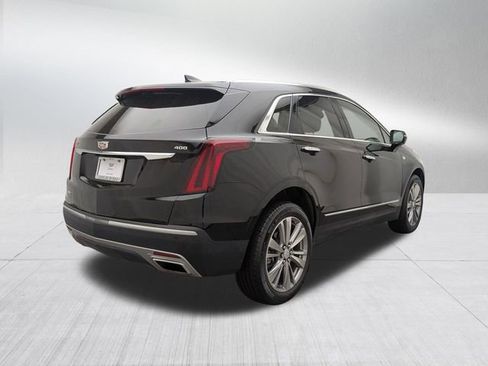 Certified 2024 Cadillac XT5 Premium Luxury w/ LPO, Floor Liner Package AWD/4WD image 5