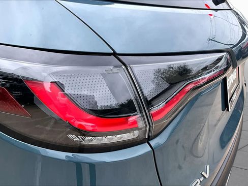 Used 2025 Honda HR-V Sport image 27