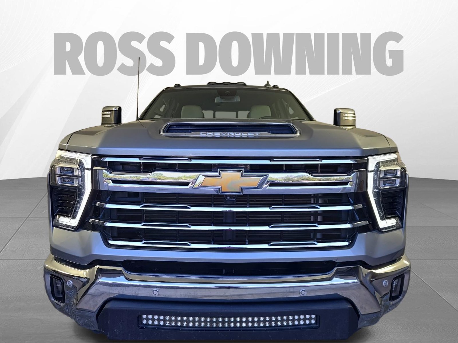 Used 2024 Chevrolet Silverado 2500 LTZ w/ LTZ Plus Package AWD/4WD image 2