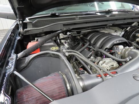 Used 2016 GMC Sierra 1500 SLT w/ SLT Premium Package image 18