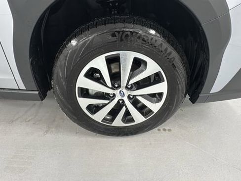 Certified 2025 Subaru Outback Premium image 10