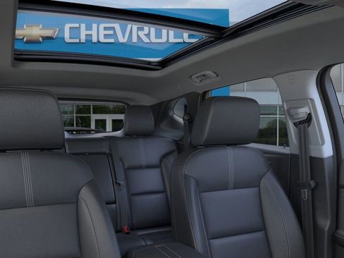 New 2026 Chevrolet Blazer LT w/ Sound & Technology Package AWD/4WD image 24