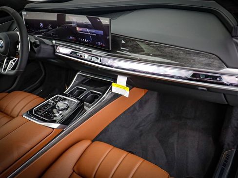 New 2026 BMW 760i xDrive w/ Executive Package AWD/4WD image 23