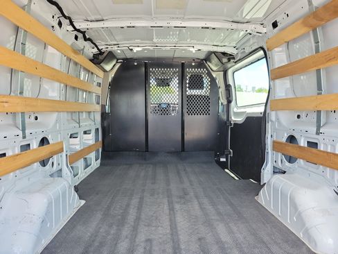 Used 2024 Ford Transit 250 Low Roof w/ Exterior Upgrade Package RWD image 11