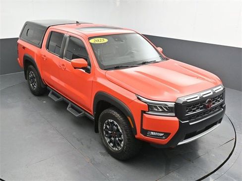 Used 2025 Nissan Frontier PRO-4X w/ Pro Premium Package image 21