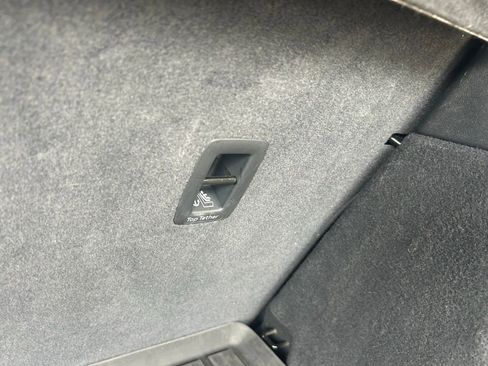 Used 2023 Audi Q4 e-tron Premium Plus image 43