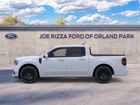 New 2026 Ford Maverick Lobo AWD/4WD image 3