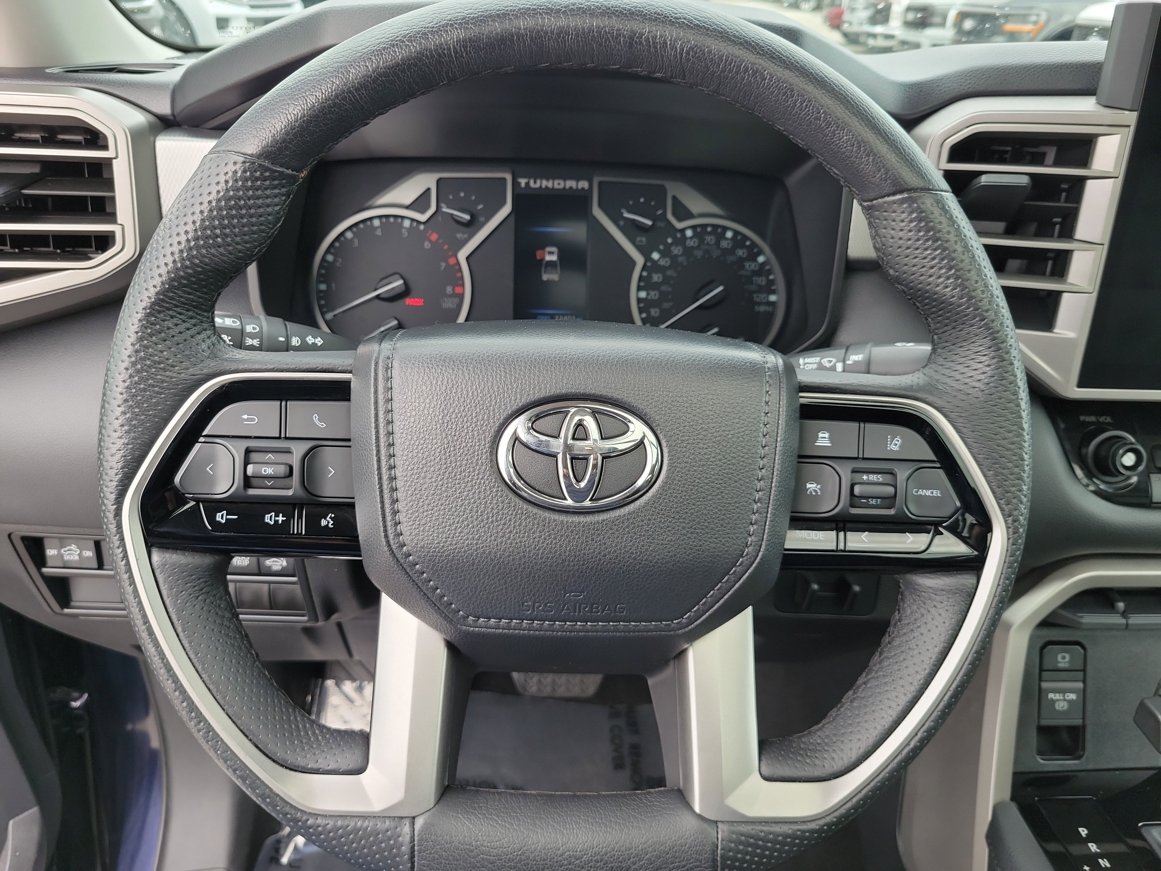 Used 2023 Toyota Tundra Limited w/ Power Package RWD image 16