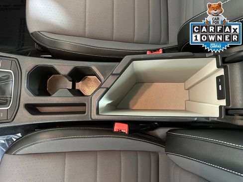 Used 2025 Volkswagen Jetta SE image 27