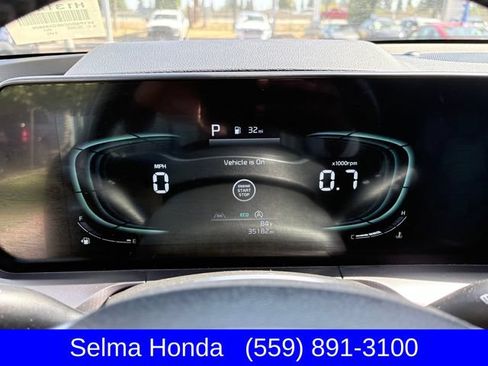 Used 2025 Kia Telluride S AWD/4WD image 24