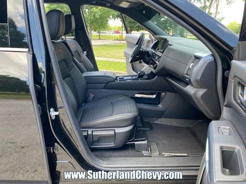 Used 2025 Nissan Pathfinder Rock Creek AWD/4WD image 17