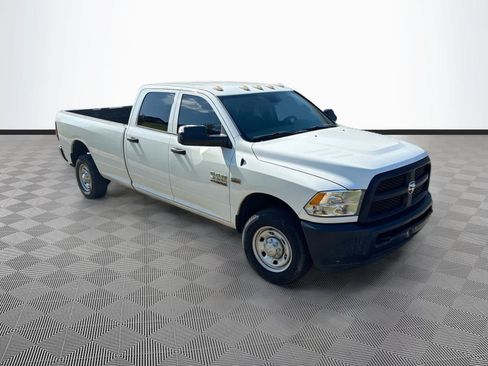 Used 2014 RAM 2500 Tradesman RWD image 3