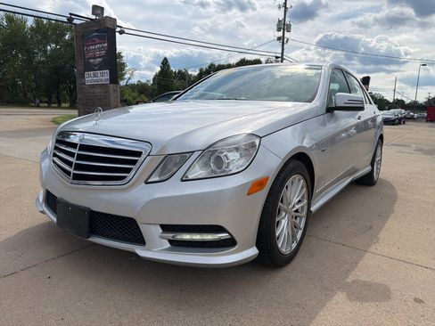 Used 2012 Mercedes-Benz E 350 4MATIC Sedan image 1