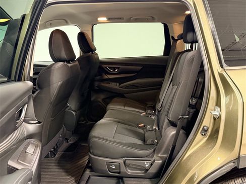 Used 2024 Subaru Ascent Premium image 13
