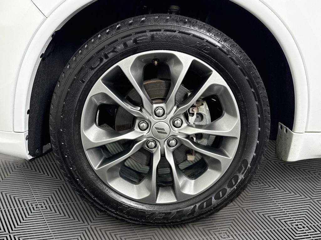 Used 2020 Dodge Durango GT RWD image 38
