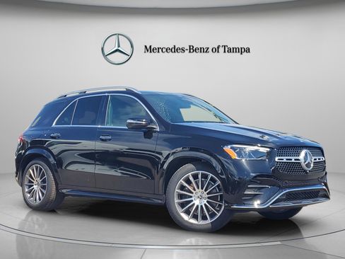 Certified 2025 Mercedes-Benz GLE 580 GLE 580 image 4