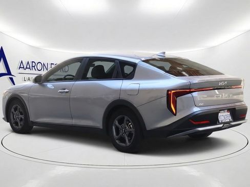 Used 2025 Kia K4 FWD image 7