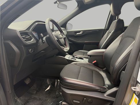 Certified 2025 Ford Escape ST-Line image 14