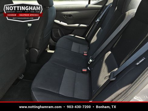 Used 2024 Nissan Sentra SV FWD image 27