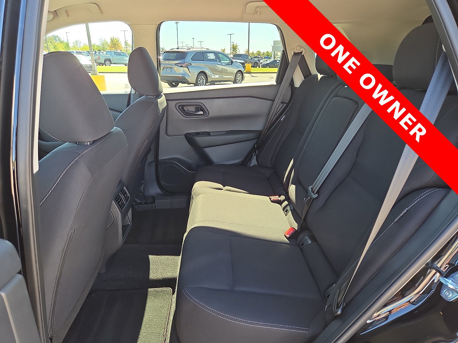 Used 2026 Nissan Rogue S FWD image 10