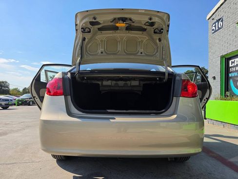 Used 2008 Hyundai Elantra GLS FWD image 26