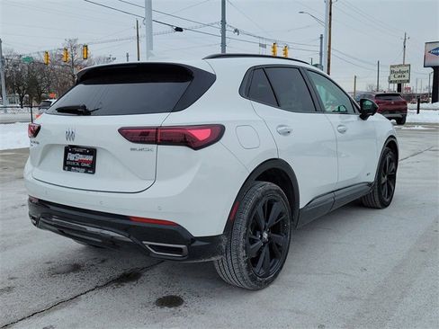 Used 2025 Buick Envision Sport Touring image 6