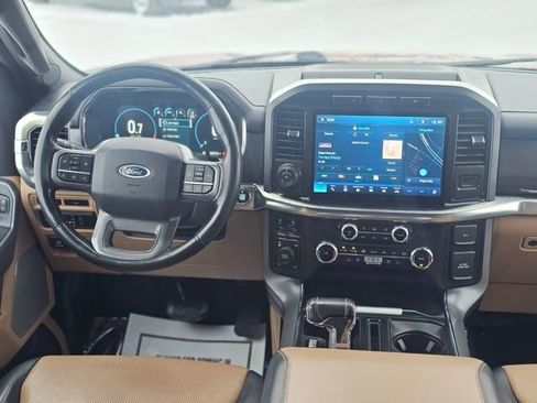 Used 2022 Ford F150 Lariat image 2