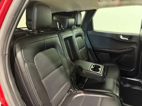 Used 2020 Ford Escape SEL image 29