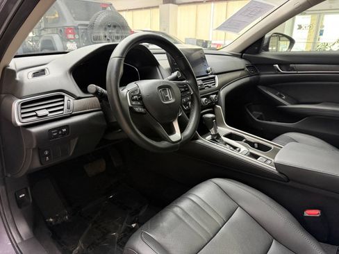 Used 2019 Honda Accord EX-L image 19