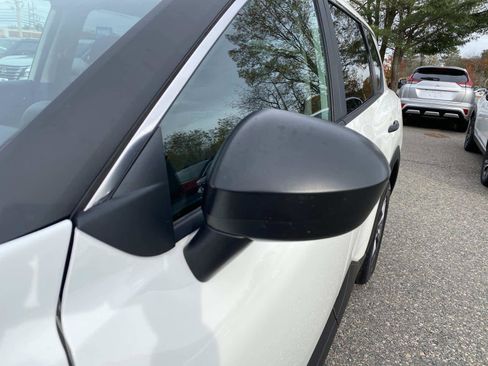 Used 2024 Nissan Rogue S image 27