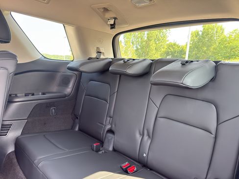New 2026 Nissan Pathfinder SL AWD/4WD image 36