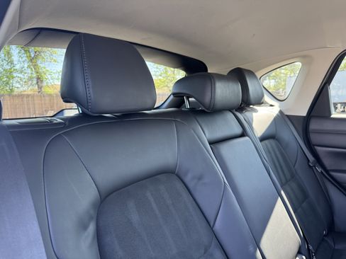 Used 2019 MAZDA CX-5 Touring AWD/4WD image 18