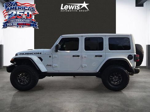 Used 2025 Jeep Wrangler Unlimited Rubicon 392 AWD/4WD image 4