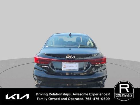 Used 2023 Kia Forte LXS FWD image 5