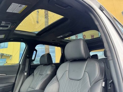 Certified 2024 Kia Telluride SX Prestige X-Line AWD/4WD image 20