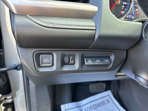 Used 2023 GMC Acadia Denali w/ Denali Ultimate Package image 22